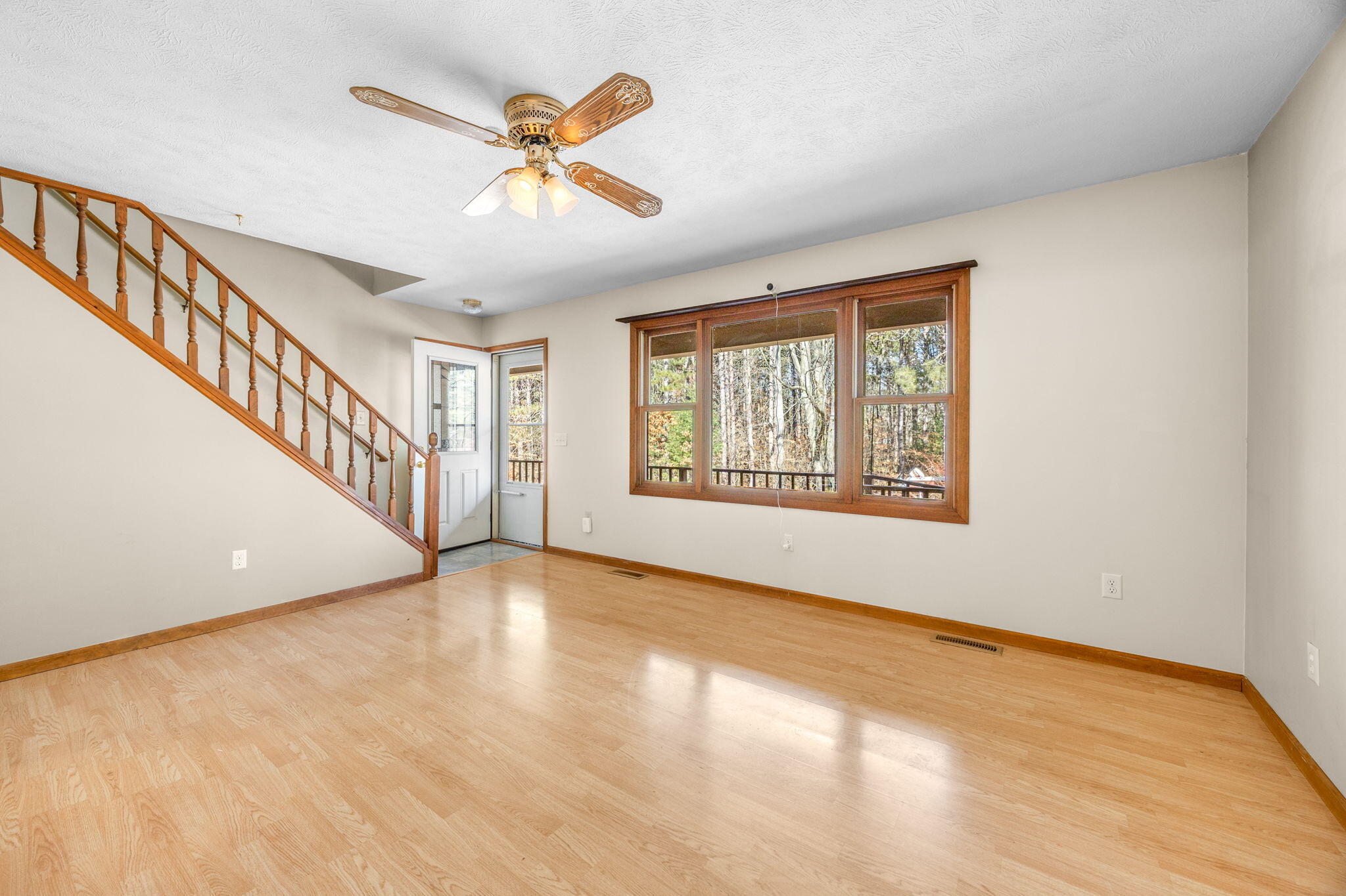 16393 Tamarack Road Howard City, MI 49329 - Photo 9 of 53 9-web-or-mls-3Y2A3898