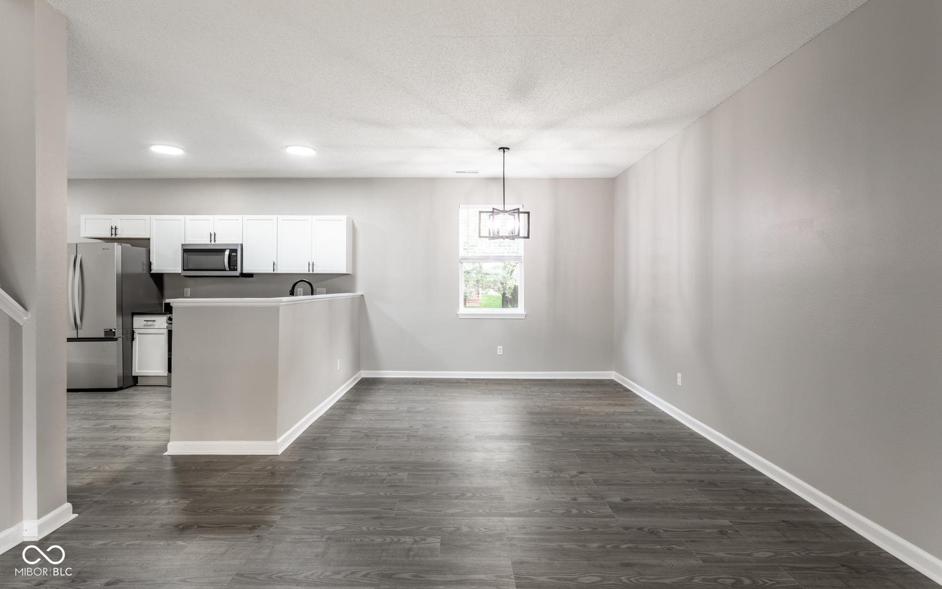 8006 Ithaca Way Indianapolis, IN 46239 - Photo 4 of 23