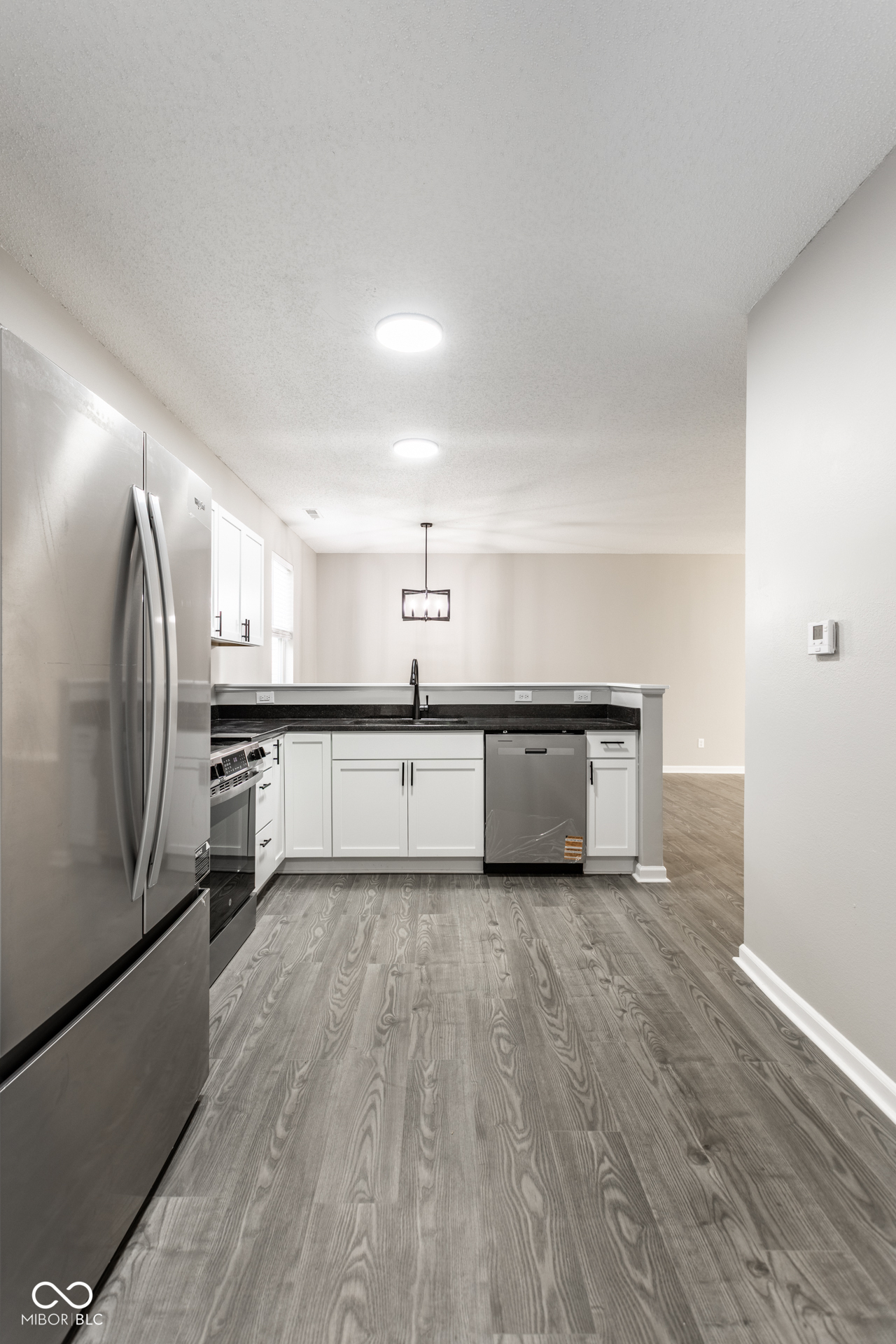 8006 Ithaca Way Indianapolis, IN 46239 - Photo 7 of 23