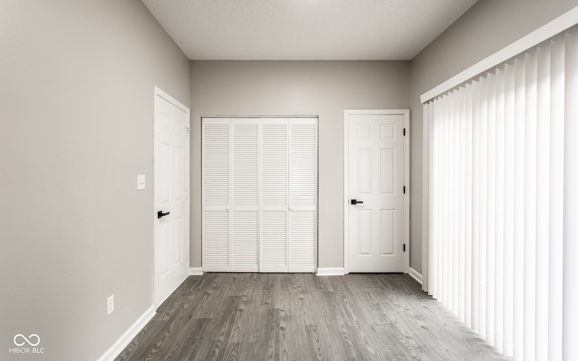 8006 Ithaca Way Indianapolis, IN 46239 - Photo 10 of 23