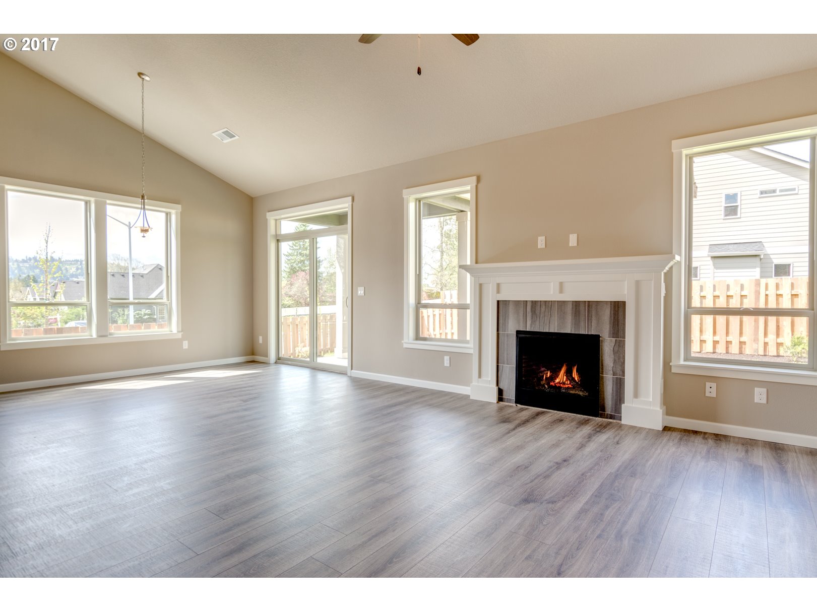 3207 Southeast Riesling Road Milwaukie, OR 97267 - Photo 16 of 30 Gallery Image 16