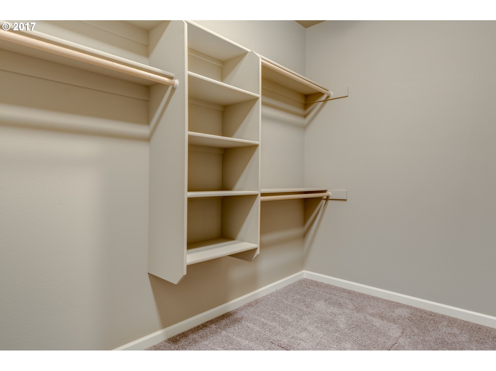 3207 Southeast Riesling Road Milwaukie, OR 97267 - Photo 23 of 30 Gallery Image 23