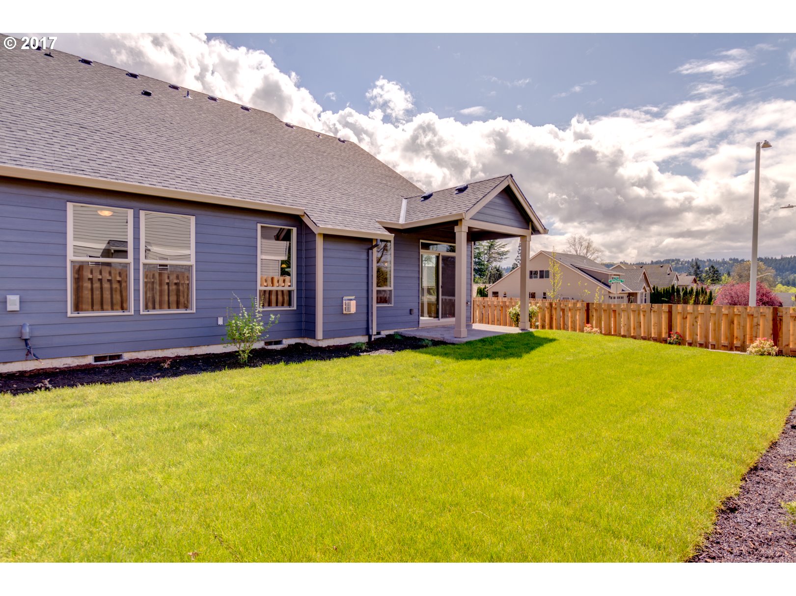 3207 Southeast Riesling Road Milwaukie, OR 97267 - Photo 28 of 30 Gallery Image 28