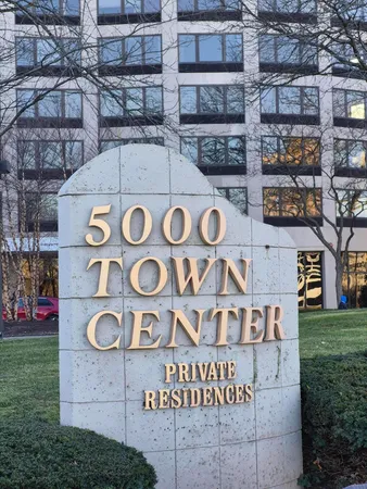 $1,500 | 5000 South Civic Center Drive West, Unit STE #1302, Southfield, MI 48076