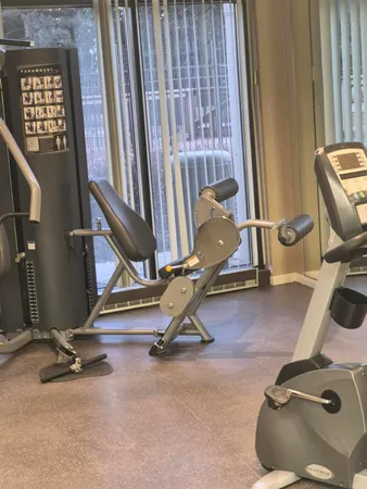 $1,500 | 5000 South Civic Center Drive West, Unit STE #1302, Southfield, MI 48076