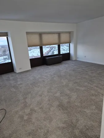 $1,500 | 5000 South Civic Center Drive West, Unit STE #1302, Southfield, MI 48076