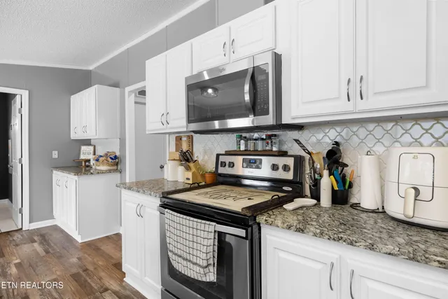 $274,999 | 1506 Moyers Street, White Pine, TN 37890