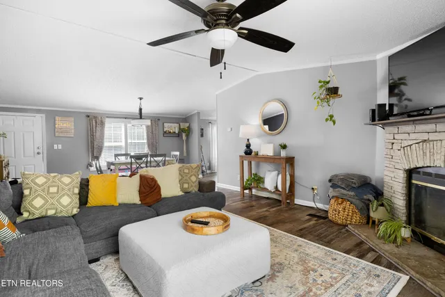 $274,999 | 1506 Moyers Street, White Pine, TN 37890