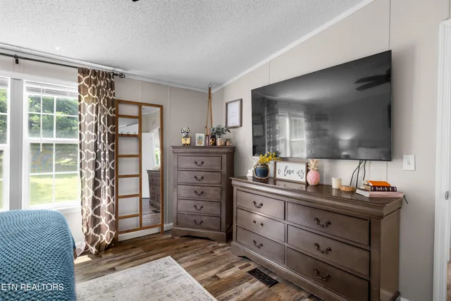 $274,999 | 1506 Moyers Street, White Pine, TN 37890