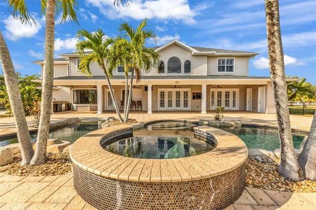 $1,100,000 | 5595 Riverside Drive, Punta Gorda, FL 33982