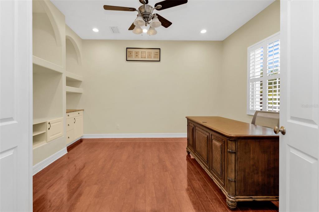 5595 Riverside Drive Punta Gorda, FL 33982 - Photo 8 of 78 a view of an empty room with a window