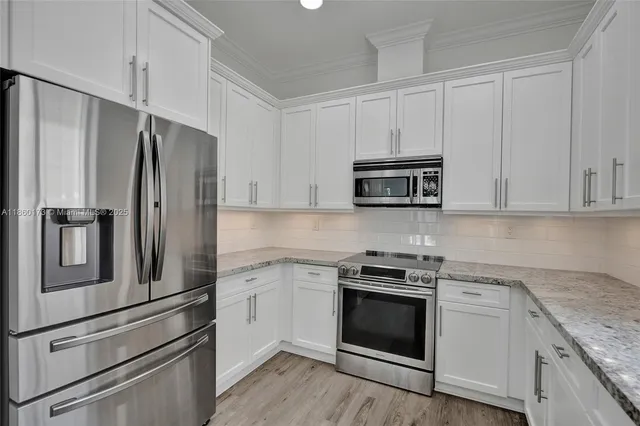 $989,999 | 1115 Northeast 14th Avenue, Fort Lauderdale, FL 33304