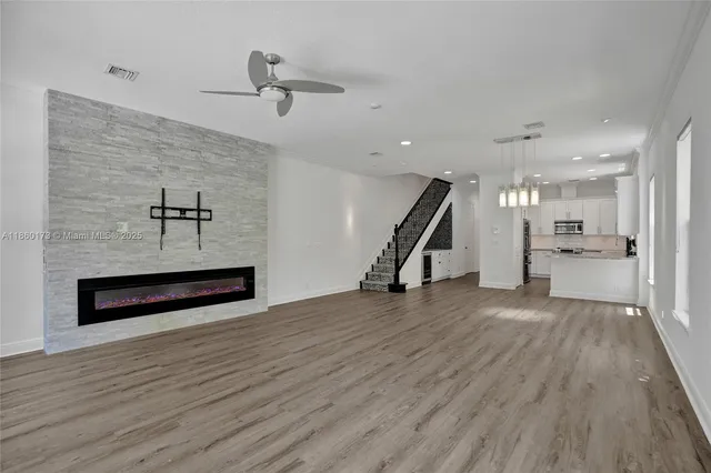 $989,999 | 1115 Northeast 14th Avenue, Fort Lauderdale, FL 33304