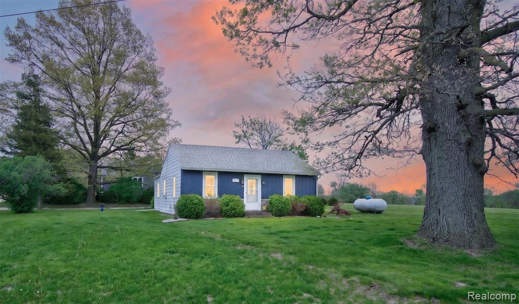 4901 Ann Arbor Road Jackson, MI 49201 - Photo 3 of 69