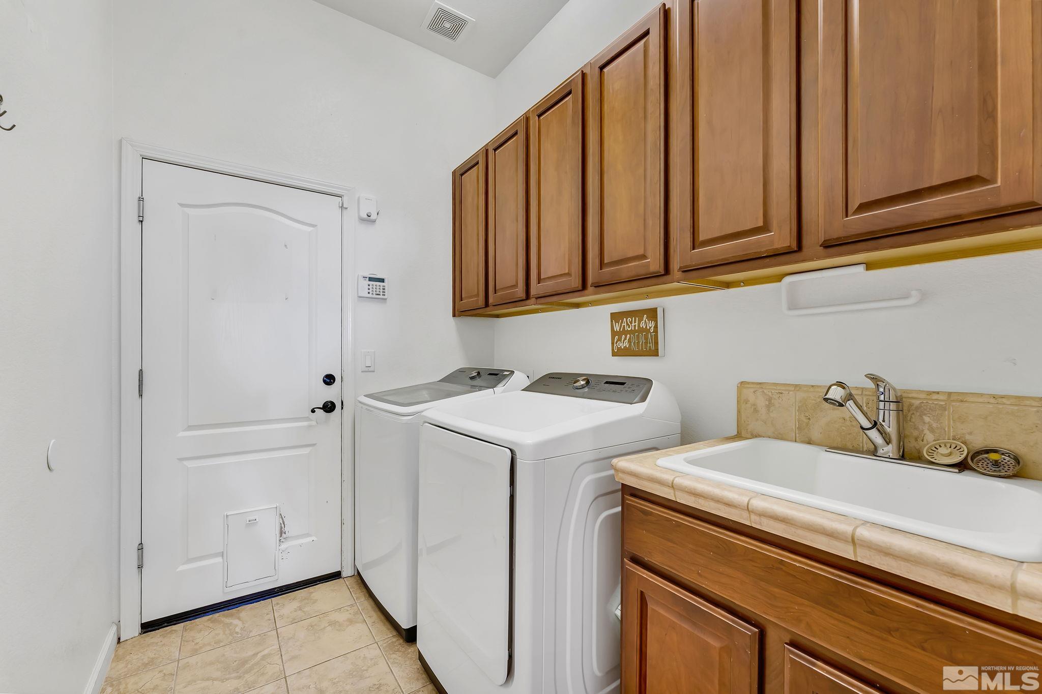 8280 Opal Ranch Way Reno, NV 89506 - Photo 25 of 39 Photo 26
