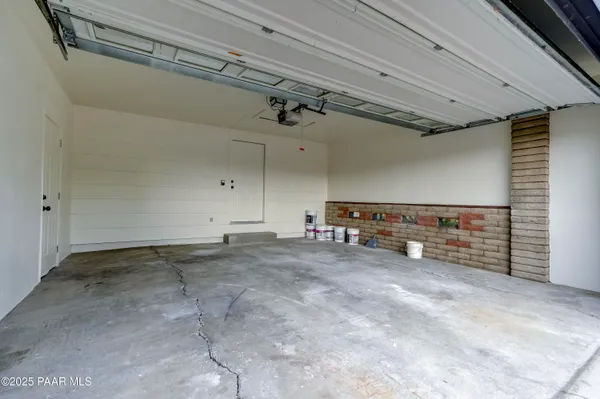 a view of a room with an empty space