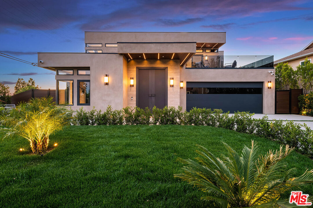 1000 North Kenneth Road Burbank, CA 91504 - Photo 1 of 68
