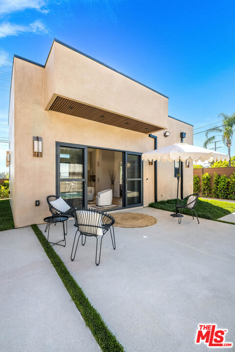 1000 North Kenneth Road Burbank, CA 91504 - Photo 24 of 68
