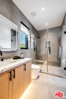 $4,495,000 | 1000 North Kenneth Road, Burbank, CA 91504