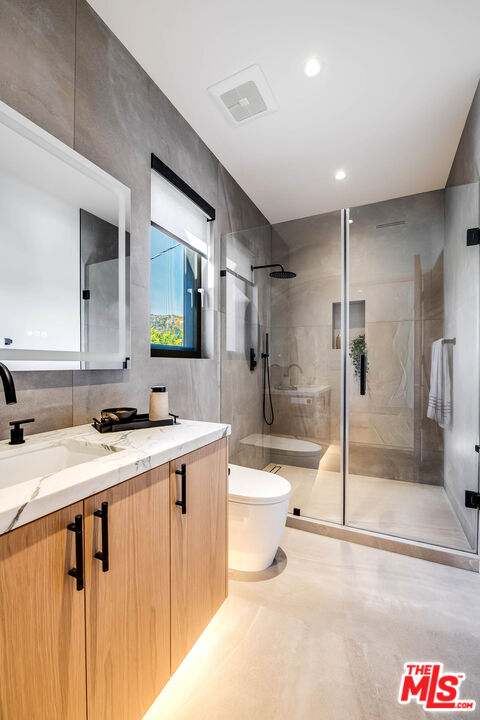 1000 North Kenneth Road Burbank, CA 91504 - Photo 42 of 68