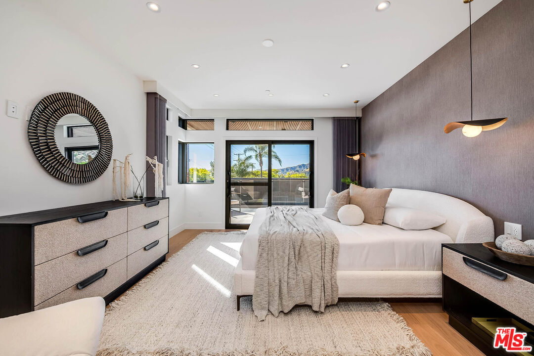 1000 North Kenneth Road Burbank, CA 91504 - Photo 44 of 68