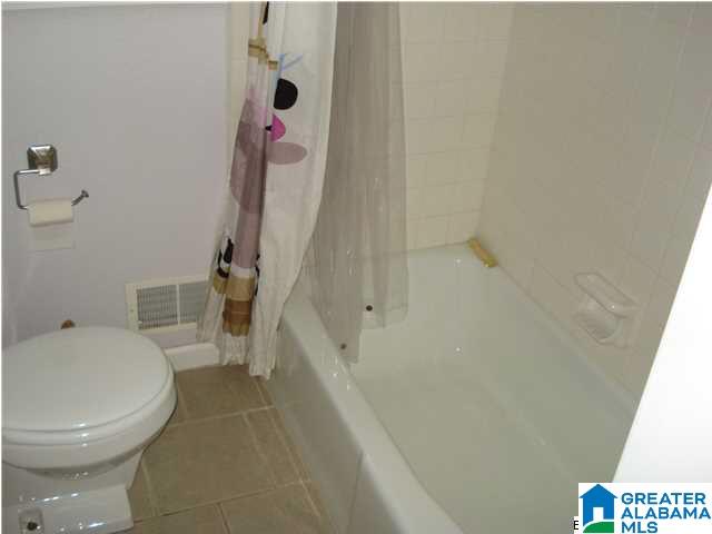 443 4th Street Pleasant Grove, AL 35127 - Photo 10 of 31