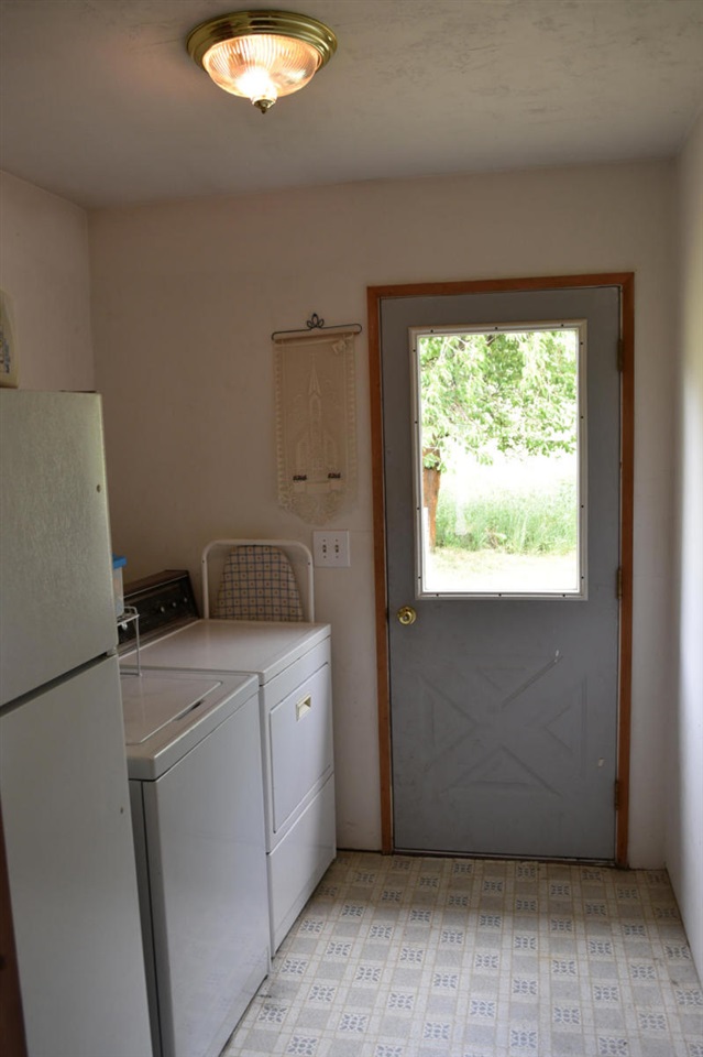 458 Old Dominion Road Colville, WA 99114 - Photo 13 of 20