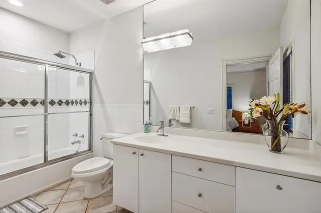 $21,000 | 3301 Northeast 16th Street, Fort Lauderdale, FL 33304