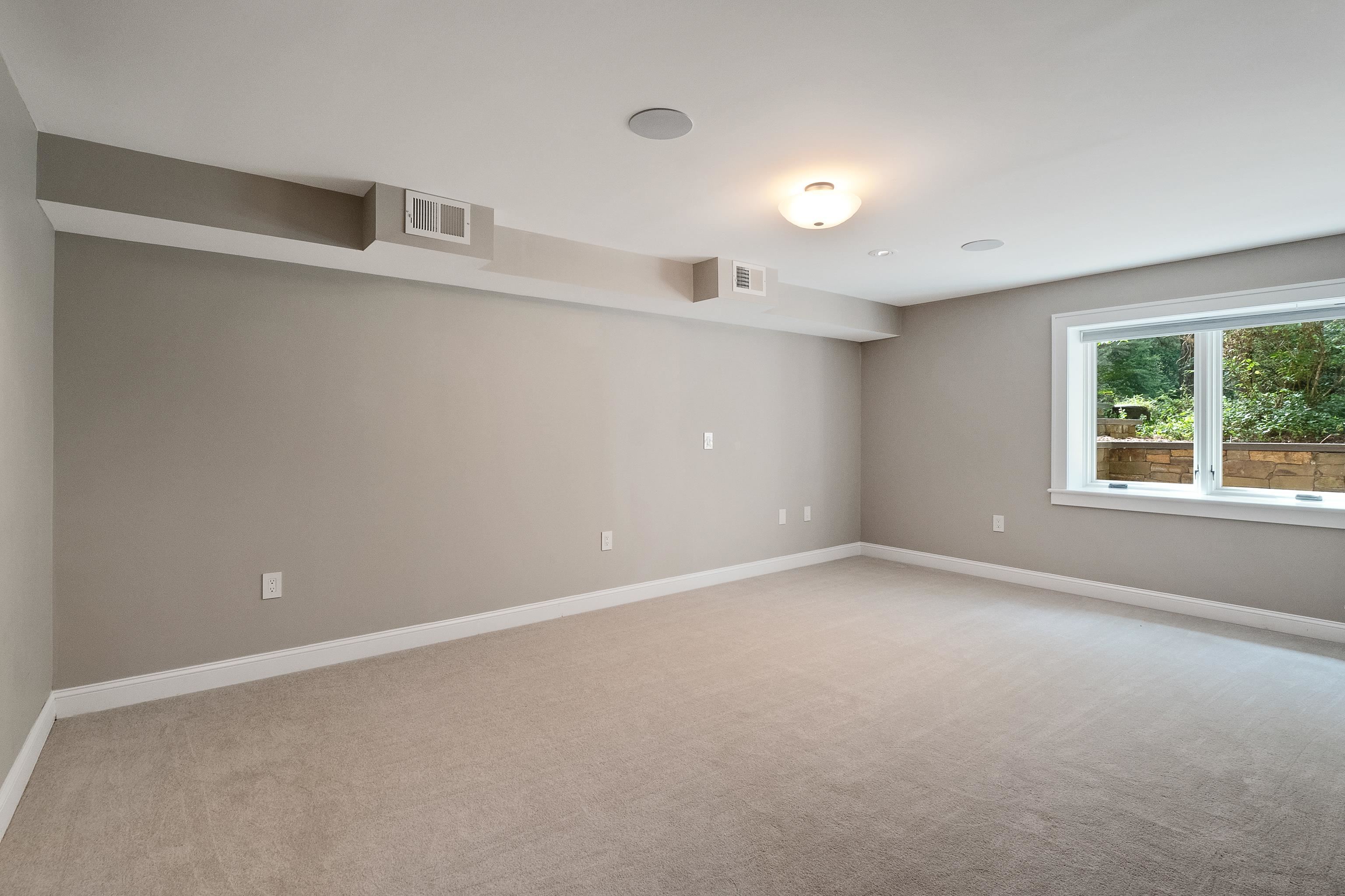 11046 Raleigh Lagrange Road East Eads, TN 38028 - Photo 30 of 40 View of carpeted empty room