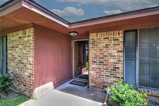 a view of front door of house