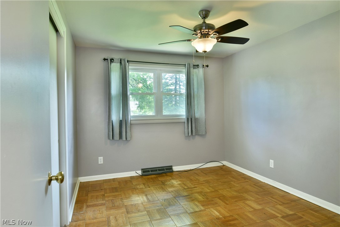 2141 North Road Northeast Warren, OH 44483 - Photo 22 of 50