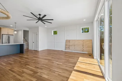 $899,000 | 2160 Summitt Avenue, Nashville, TN 37218