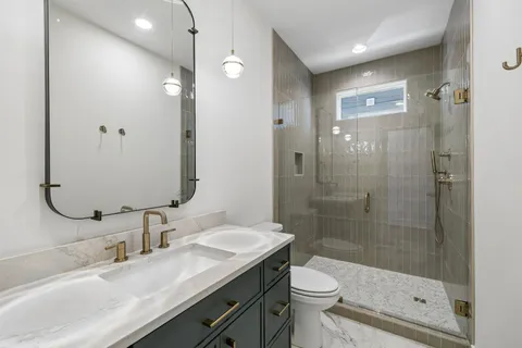 $899,000 | 2160 Summitt Avenue, Nashville, TN 37218