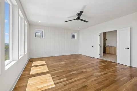 $899,000 | 2160 Summitt Avenue, Nashville, TN 37218