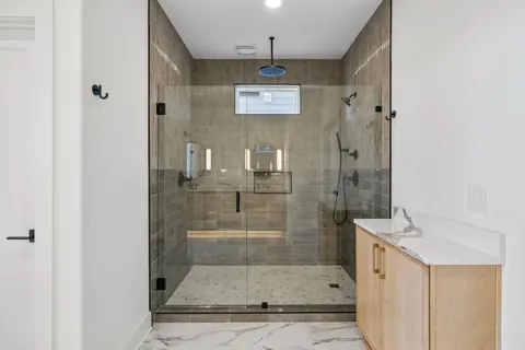 $899,000 | 2160 Summitt Avenue, Nashville, TN 37218