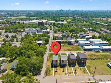 $899,000 | 2160 Summitt Avenue, Nashville, TN 37218