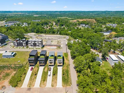 $899,000 | 2160 Summitt Avenue, Nashville, TN 37218