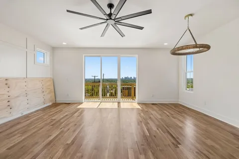 $899,000 | 2160 Summitt Avenue, Nashville, TN 37218