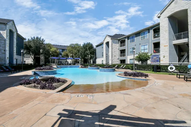 $1,149 | 6777 Sommerall Drive, Unit 716, Houston, TX 77084