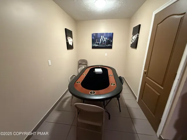 $2,800 | 201 Victory Lane, Long Pond, PA 18334