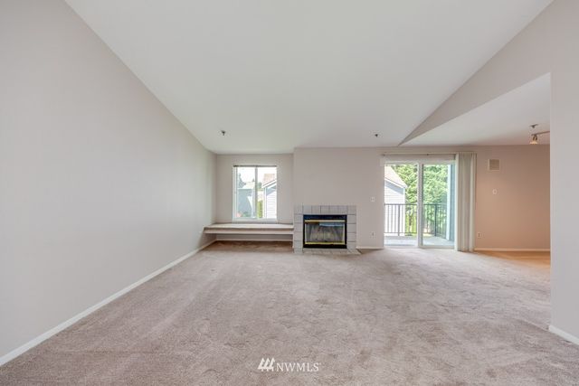 $355,000 | 12510 109th Court Northeast, Unit E304, Kirkland, WA 98034