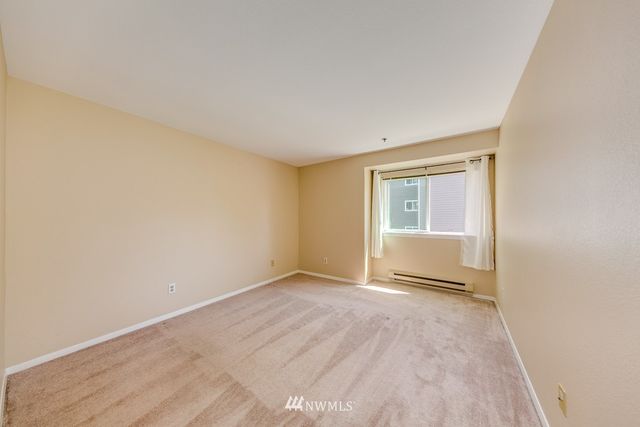 $355,000 | 12510 109th Court Northeast, Unit E304, Kirkland, WA 98034