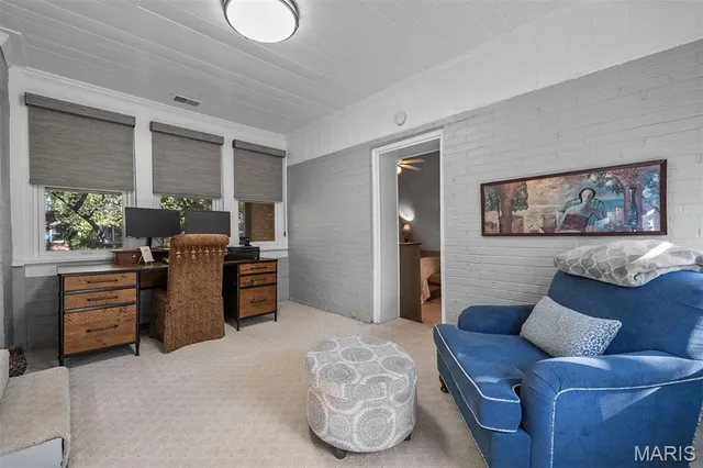 $629,900 | 7484 Stratford Avenue, St. Louis, MO 63130