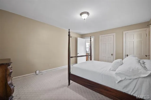 $629,900 | 7484 Stratford Avenue, St. Louis, MO 63130