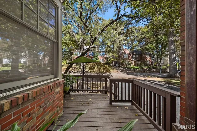 $629,900 | 7484 Stratford Avenue, St. Louis, MO 63130