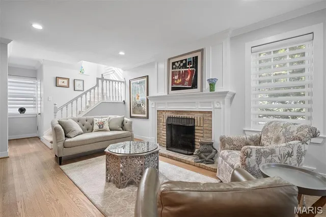 $629,900 | 7484 Stratford Avenue, St. Louis, MO 63130