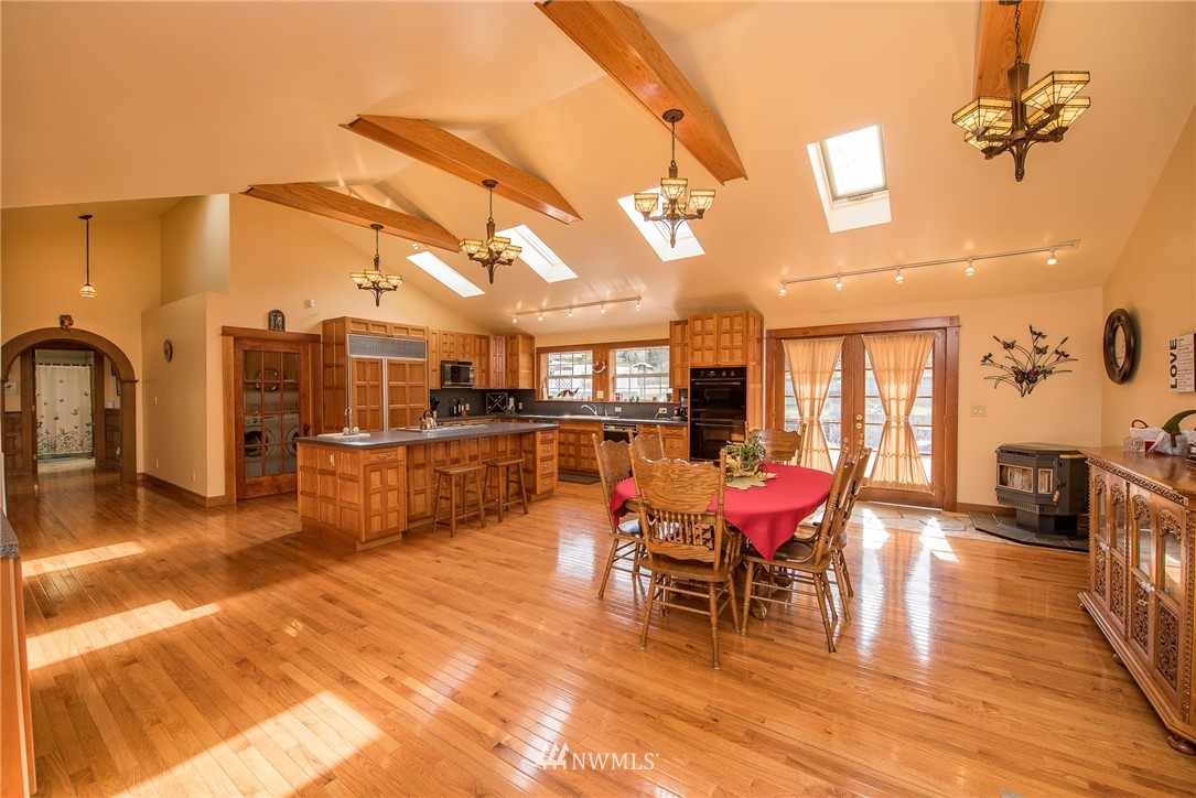 102 Old Joe Road Port Angeles, WA 98363 - Photo 2 of 25 Gallery Image 2