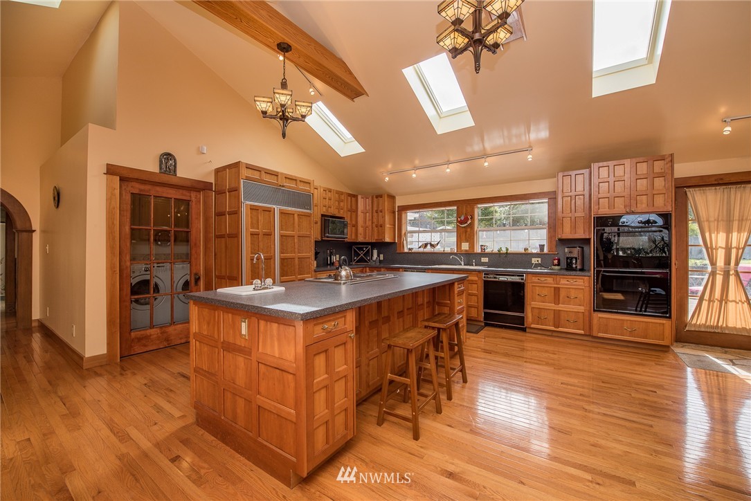 102 Old Joe Road Port Angeles, WA 98363 - Photo 4 of 25 Gallery Image 4