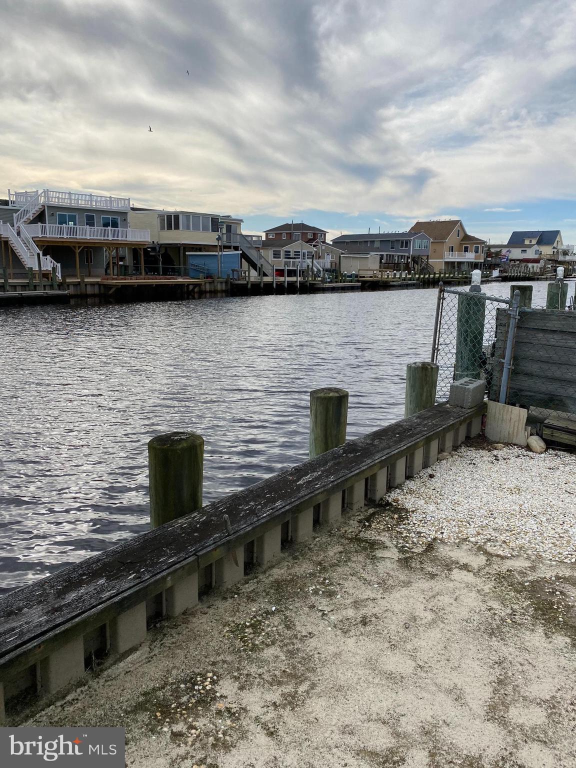 77 Dolphin Road Tuckerton, NJ 08087 - Photo 4 of 4