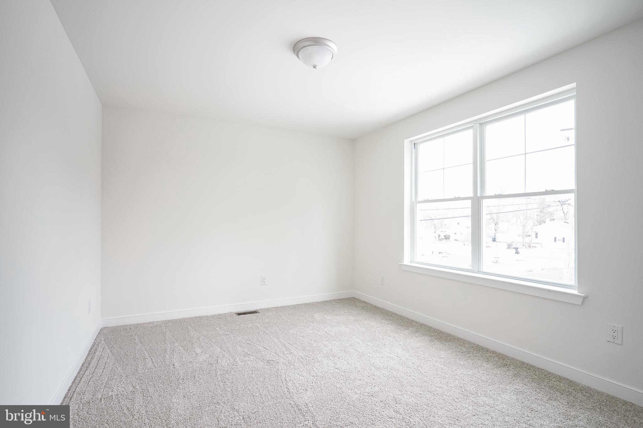 301 Billingsport Road Paulsboro, NJ 08066 - Photo 20 of 33
